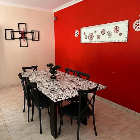 Casa A Tella